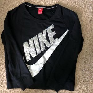 Nike sweatshirt size M